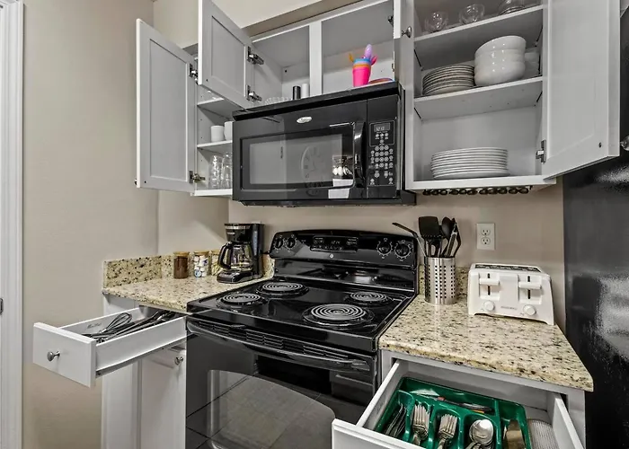 On The With Ocean Views Heated Pools & Hot Tub King Bed & Gear Cable Tv Gulf Shores