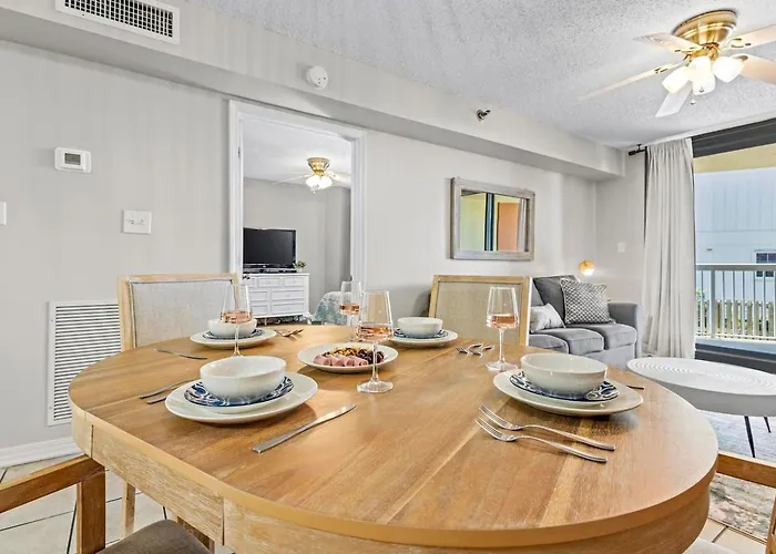 On The With Ocean Views Heated Pools & Hot Tub King Bed & Gear Cable Tv Apartment Gulf Shores