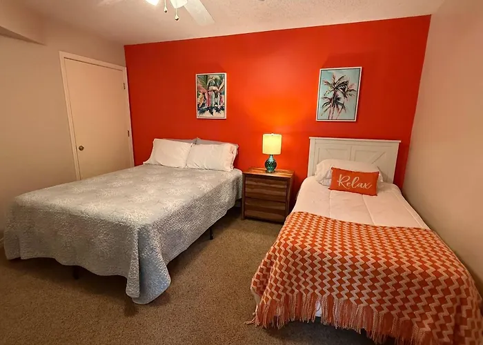 On The With Ocean Views Heated Pools & Hot Tub King Bed & Gear Cable Tv Apartment Gulf Shores